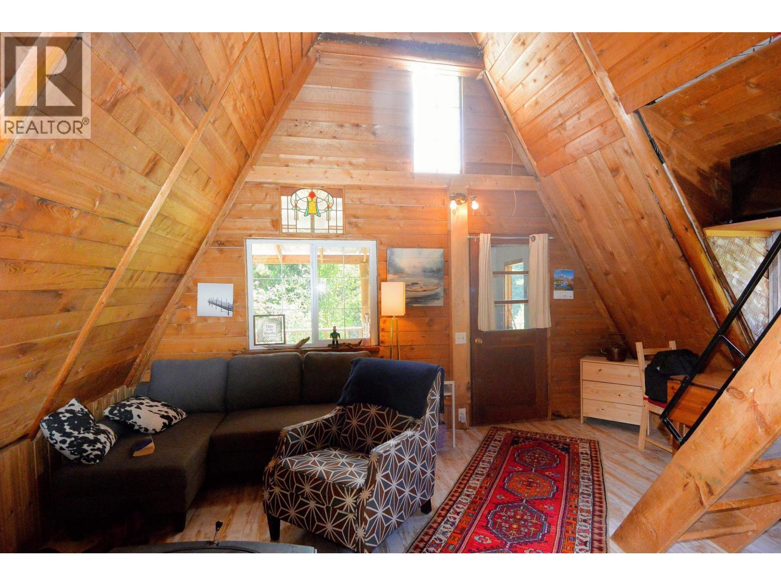 28062 Walcott Quick Road, Telkwa, BC - Indoor