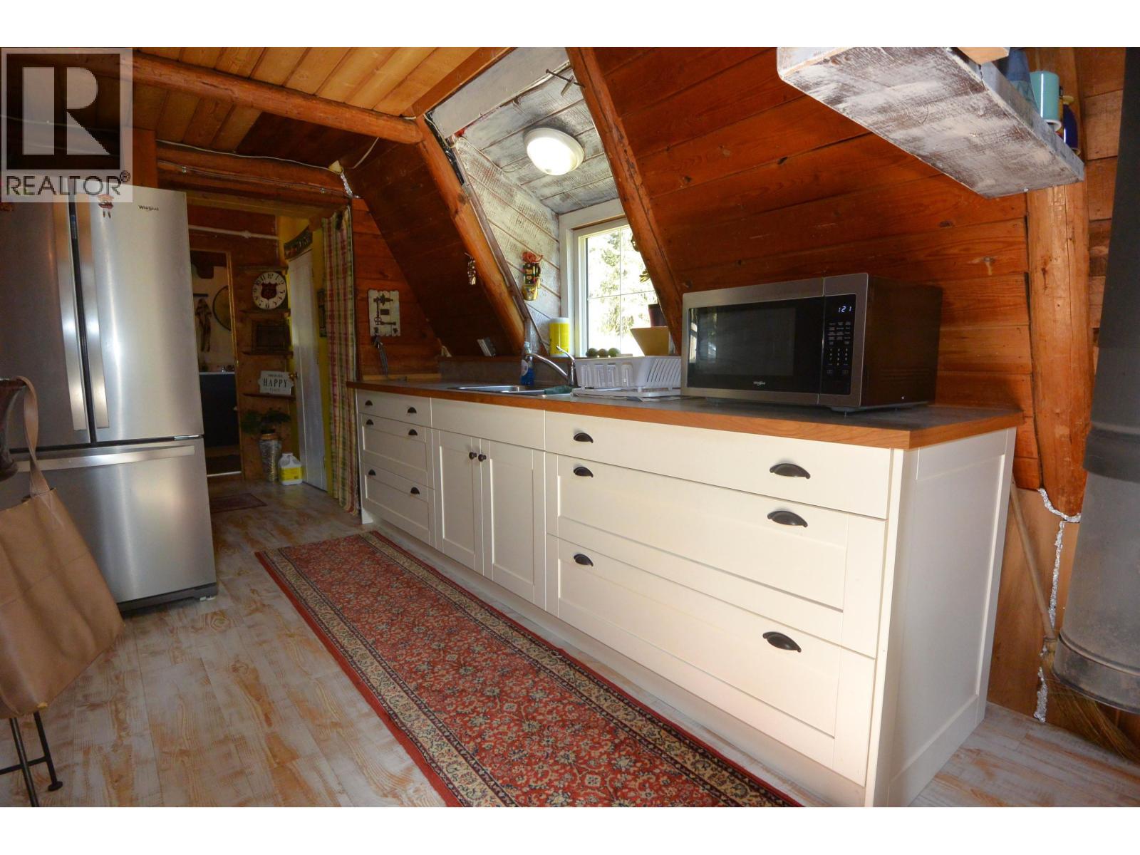 28062 Walcott Quick Road, Telkwa, BC - Indoor