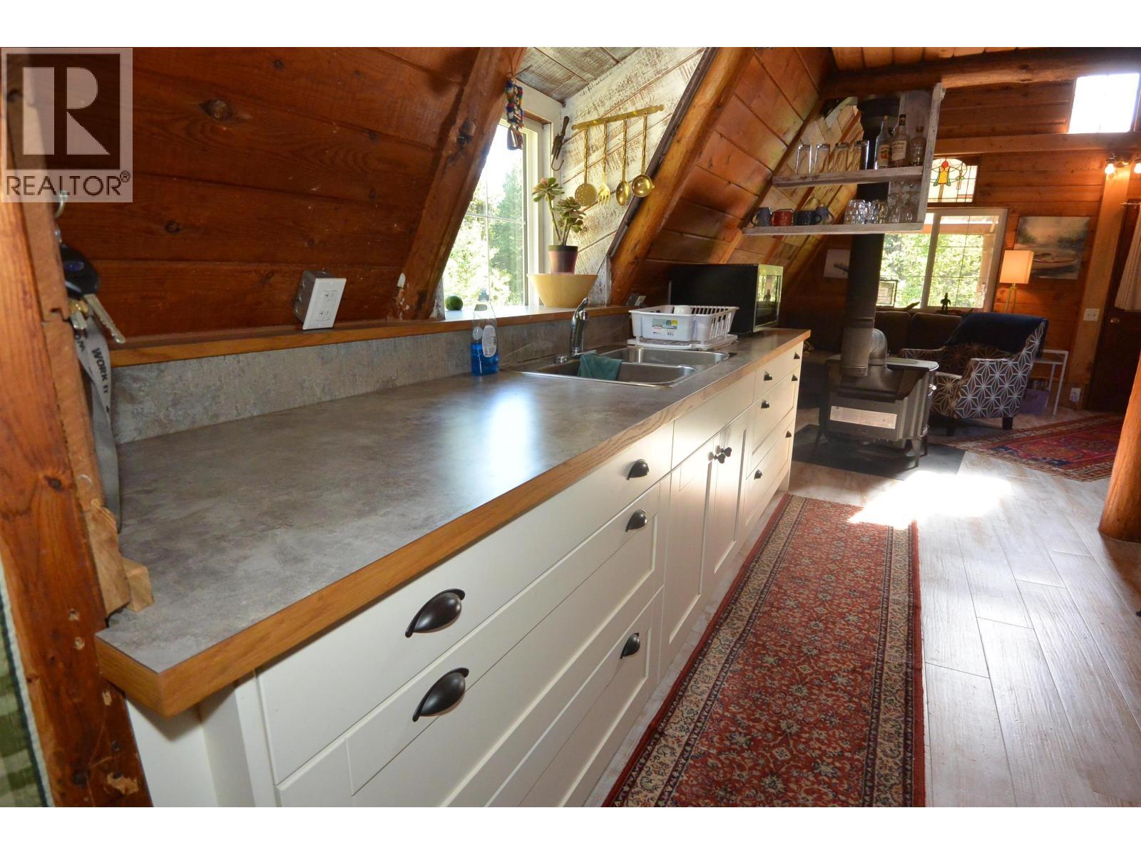 28062 Walcott Quick Road, Telkwa, BC - Indoor Photo Showing Kitchen With Double Sink