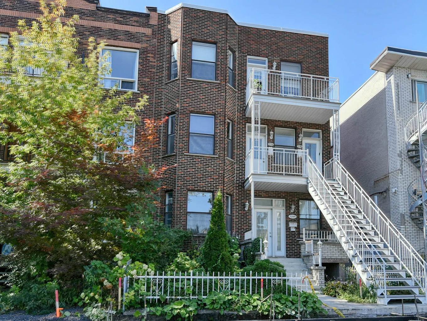 Exterior - 7294 - 7298 Av. Christophe-Colomb, Montréal (Villeray/Saint-Michel/Parc-Extension), QC - Outdoor With Facade