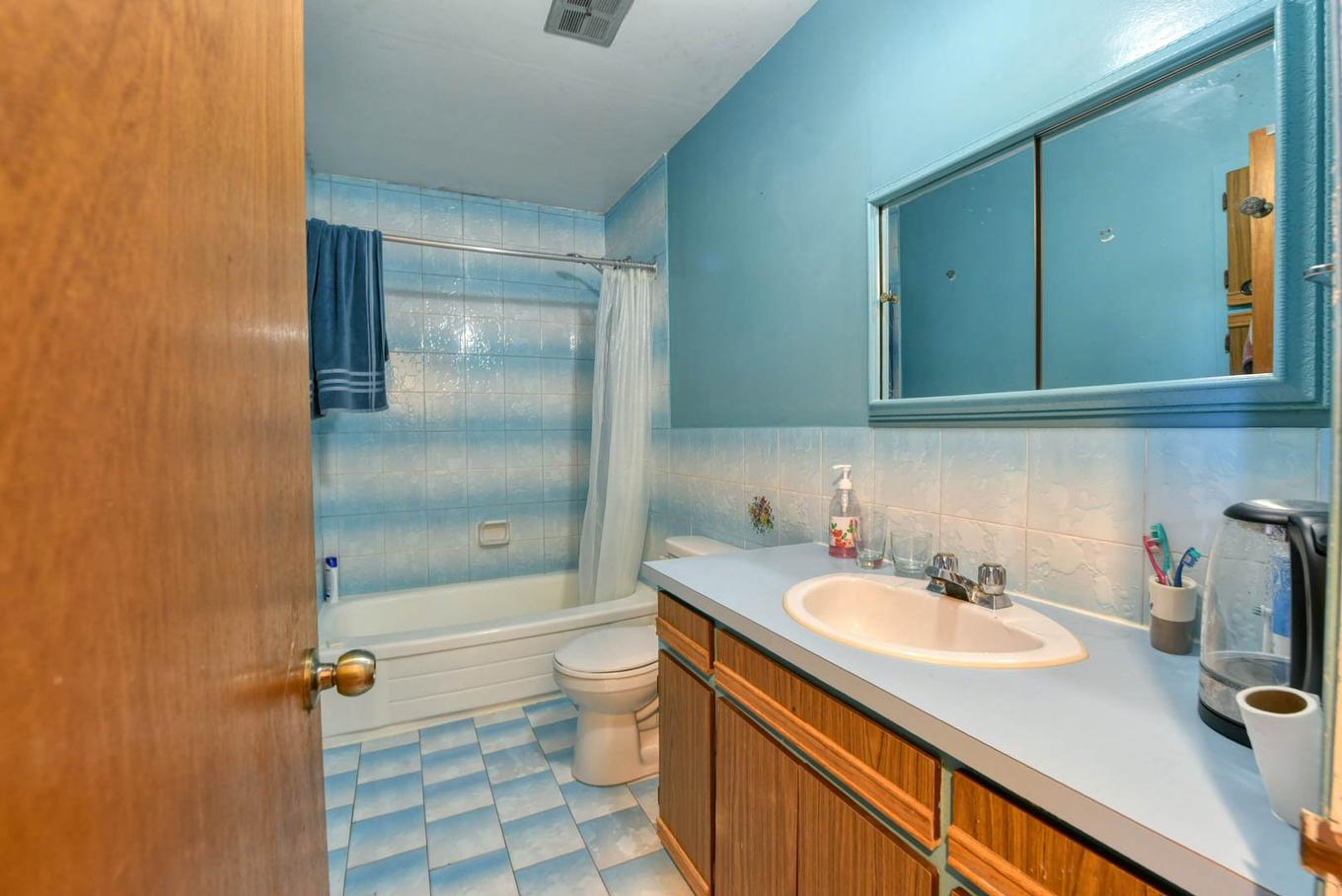 Bathroom - 7294 - 7298 Av. Christophe-Colomb, Montréal (Villeray/Saint-Michel/Parc-Extension), QC - Indoor Photo Showing Bathroom