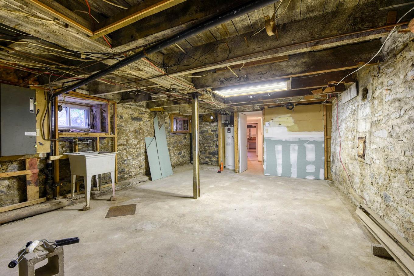 Interior - 7294 - 7298 Av. Christophe-Colomb, Montréal (Villeray/Saint-Michel/Parc-Extension), QC - Indoor Photo Showing Basement