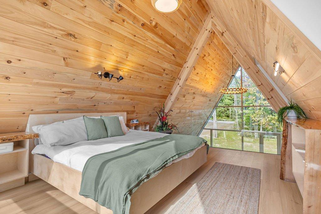 Chambre à coucher principale - 481 Côte St-Patrick, Saint-Colomban, QC - Indoor Photo Showing Bedroom