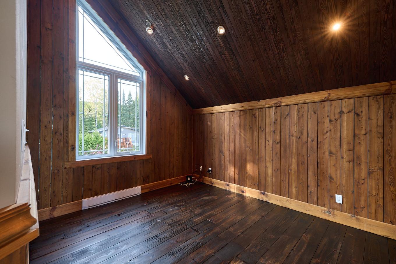 Bedroom - 22 Ch. Sigouin, Saint-Donat, QC - Indoor Photo Showing Other Room
