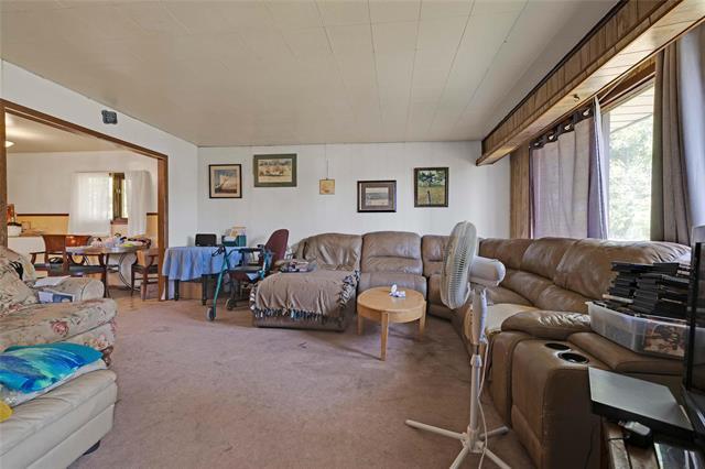 72 7Th Ave, Gimli, MB