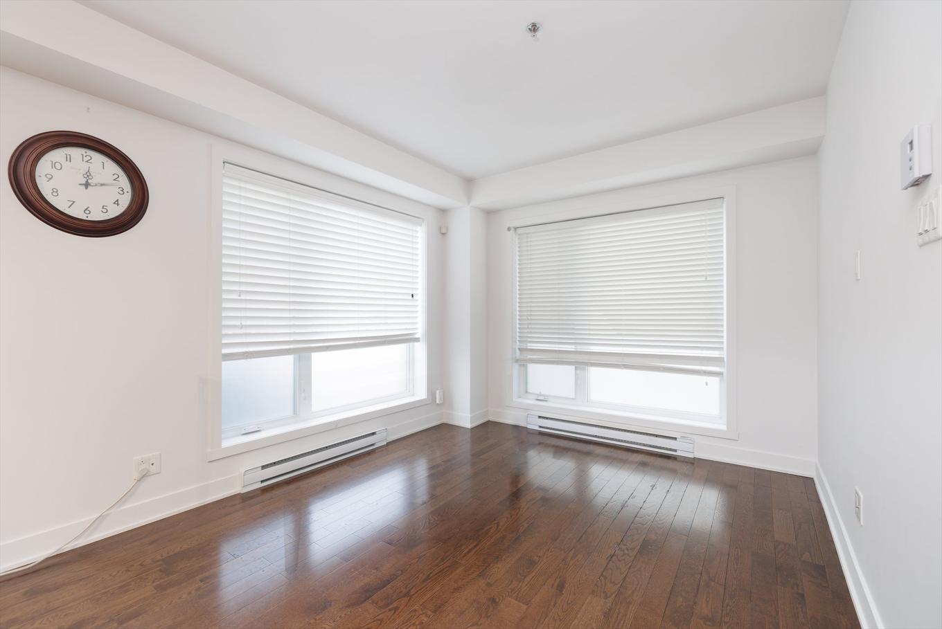 Salon - 102-3300 Boul. Cavendish, Montréal (Côte-Des-Neiges/Notre-Dame-De-Grâce), QC - Indoor Photo Showing Other Room