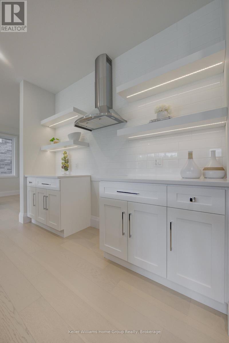 31 Nicholas Way, Guelph (Victoria North), ON - Indoor Photo Showing Other Room