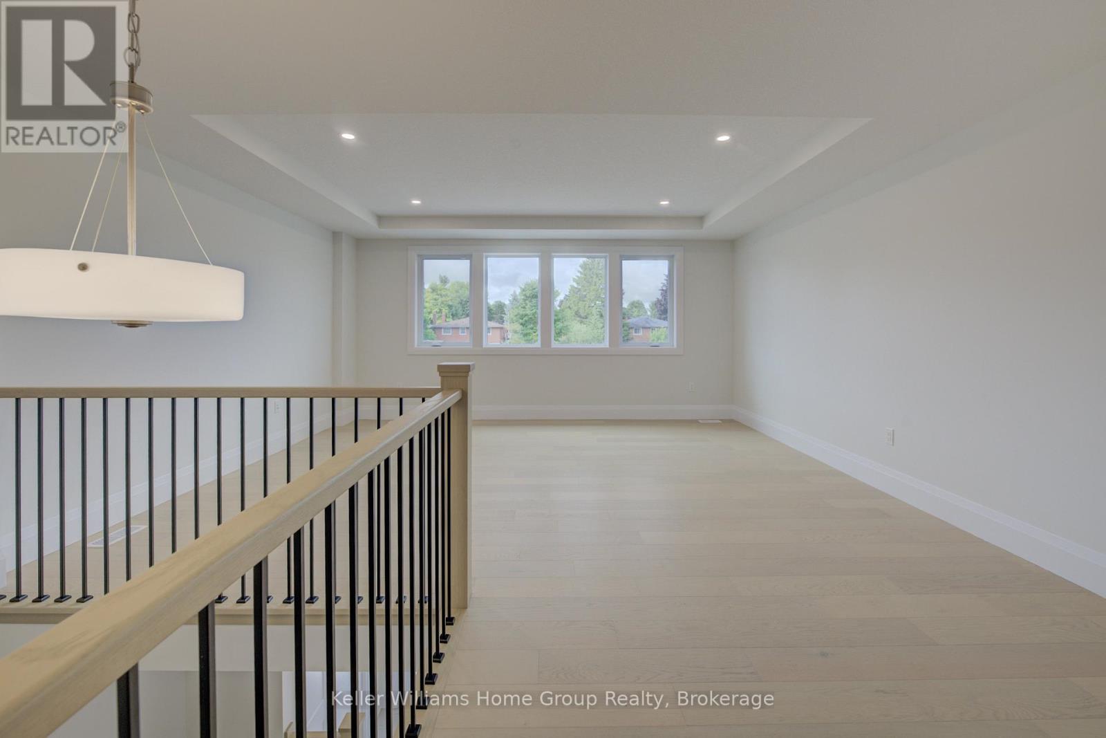 31 Nicholas Way, Guelph (Victoria North), ON - Indoor Photo Showing Other Room