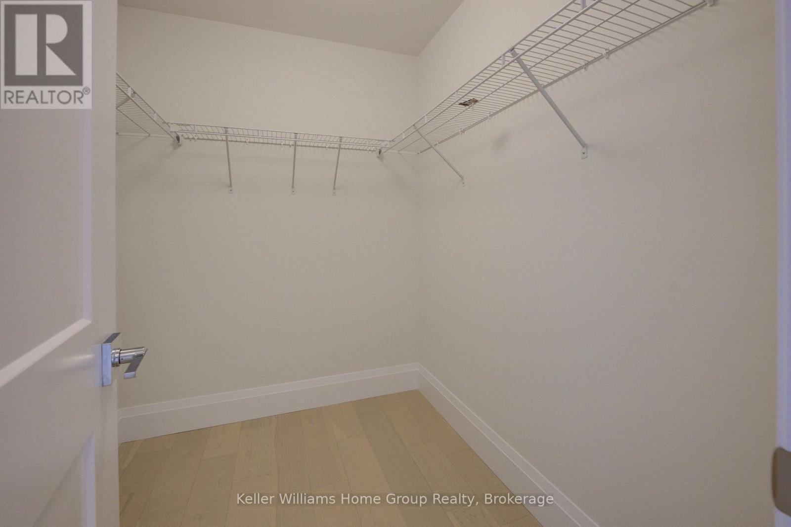 31 Nicholas Way, Guelph (Victoria North), ON - Indoor With Storage