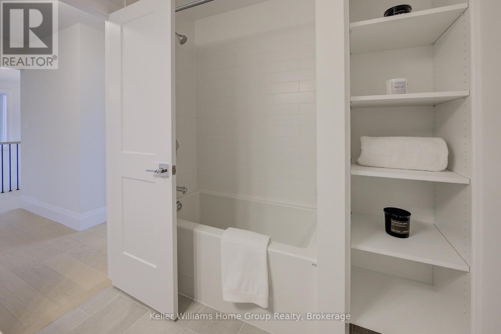 31 Nicholas Way, Guelph (Victoria North), ON - Indoor With Storage