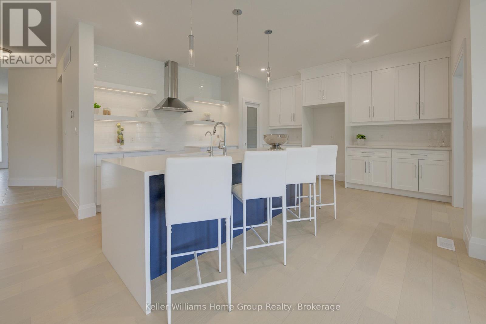 31 Nicholas Way, Guelph (Victoria North), ON - Indoor Photo Showing Kitchen