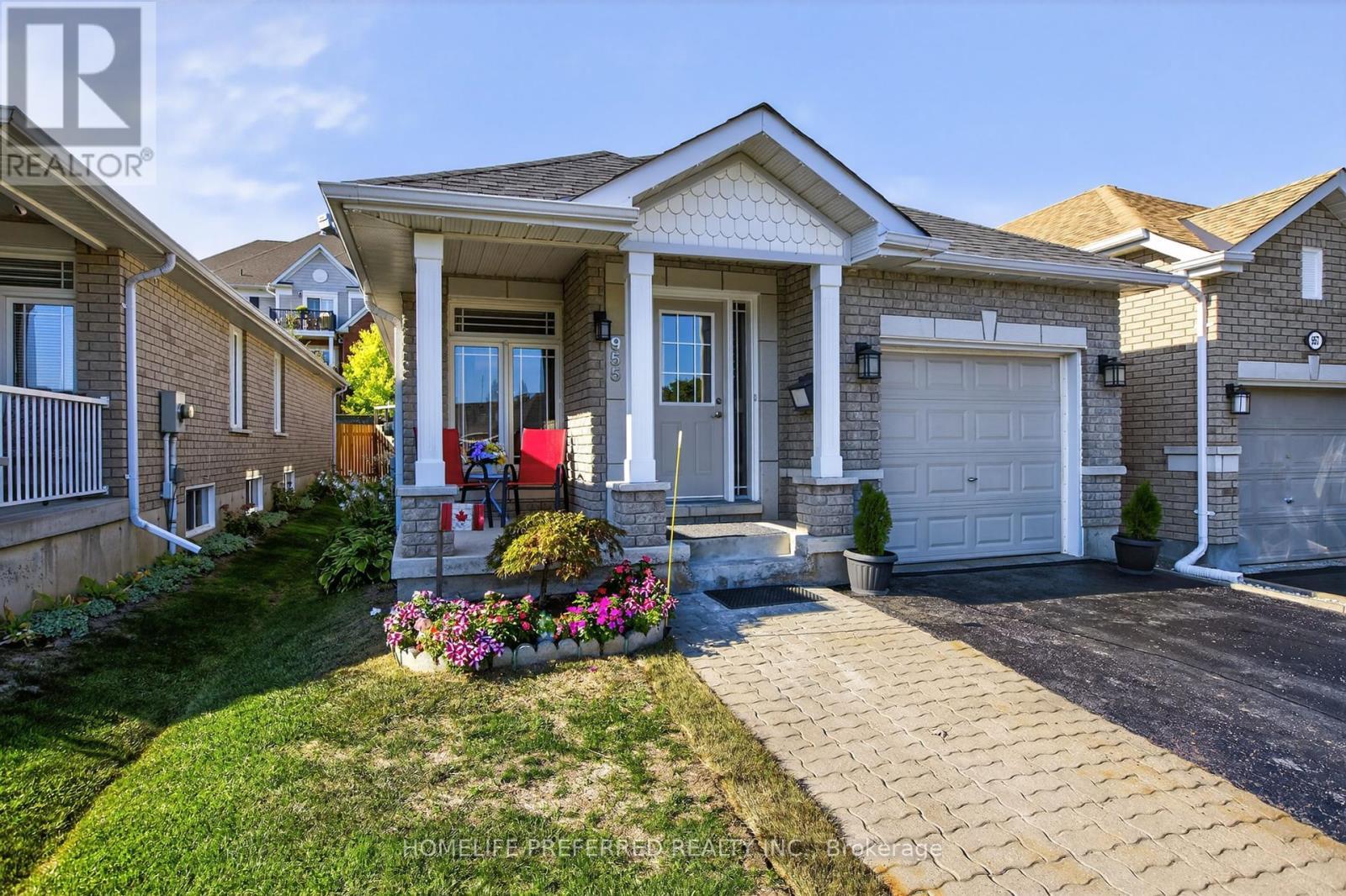 955 Ralphson Crescent, Peterborough (Otonabee Ward 1), ON - Outdoor With Deck Patio Veranda With Facade