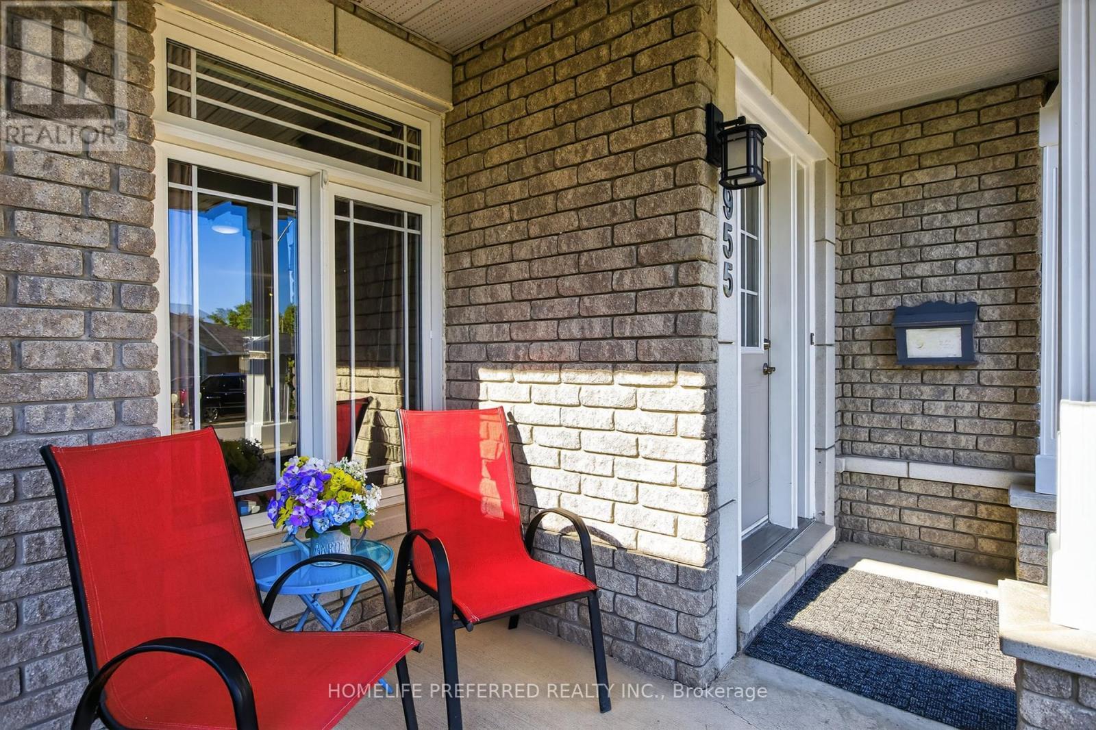 955 Ralphson Crescent, Peterborough (Otonabee Ward 1), ON - Outdoor With Deck Patio Veranda With Exterior