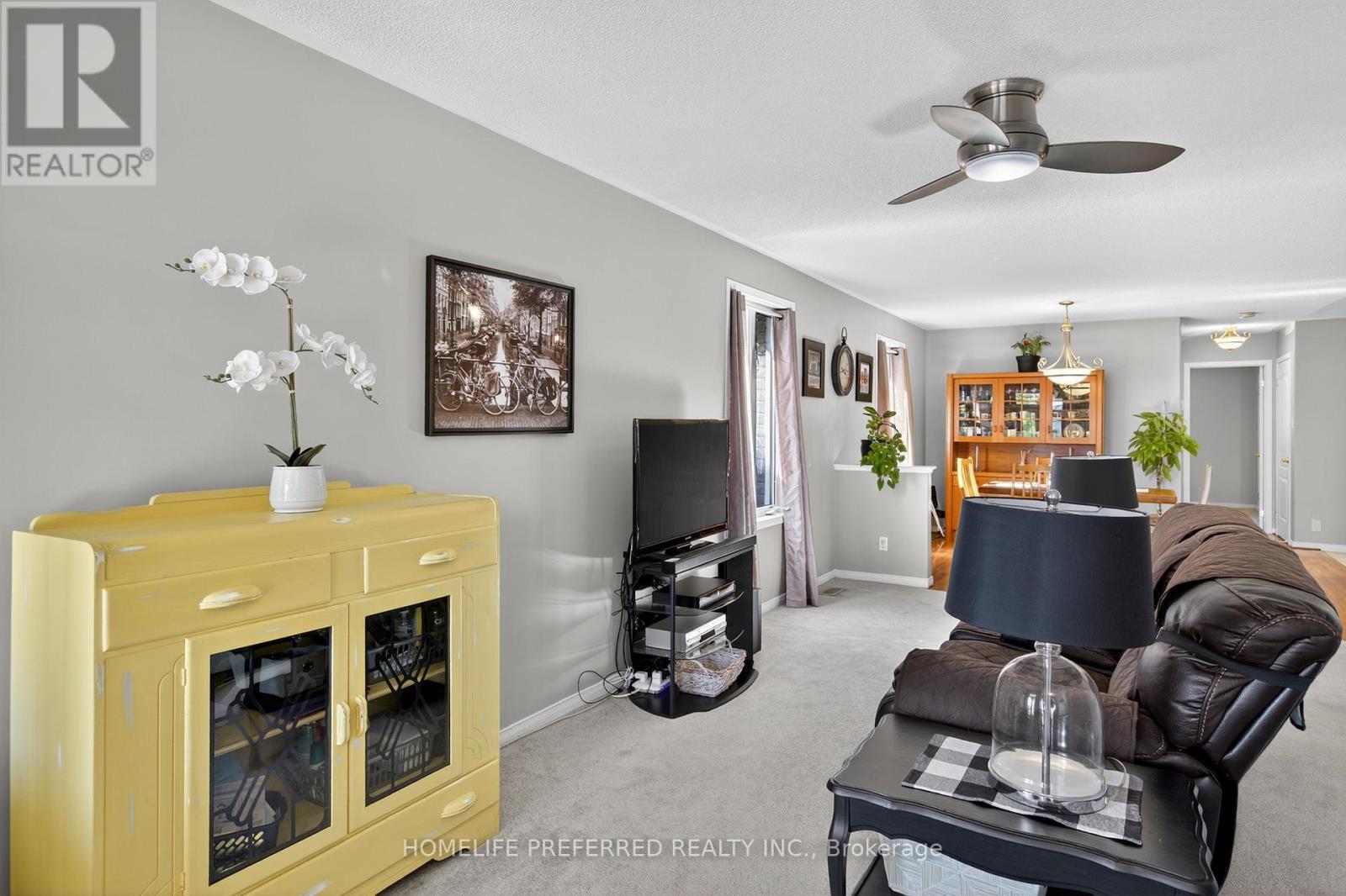 955 Ralphson Crescent, Peterborough (Otonabee Ward 1), ON - Indoor