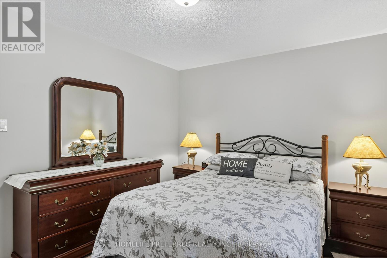 955 Ralphson Crescent, Peterborough (Otonabee Ward 1), ON - Indoor Photo Showing Bedroom