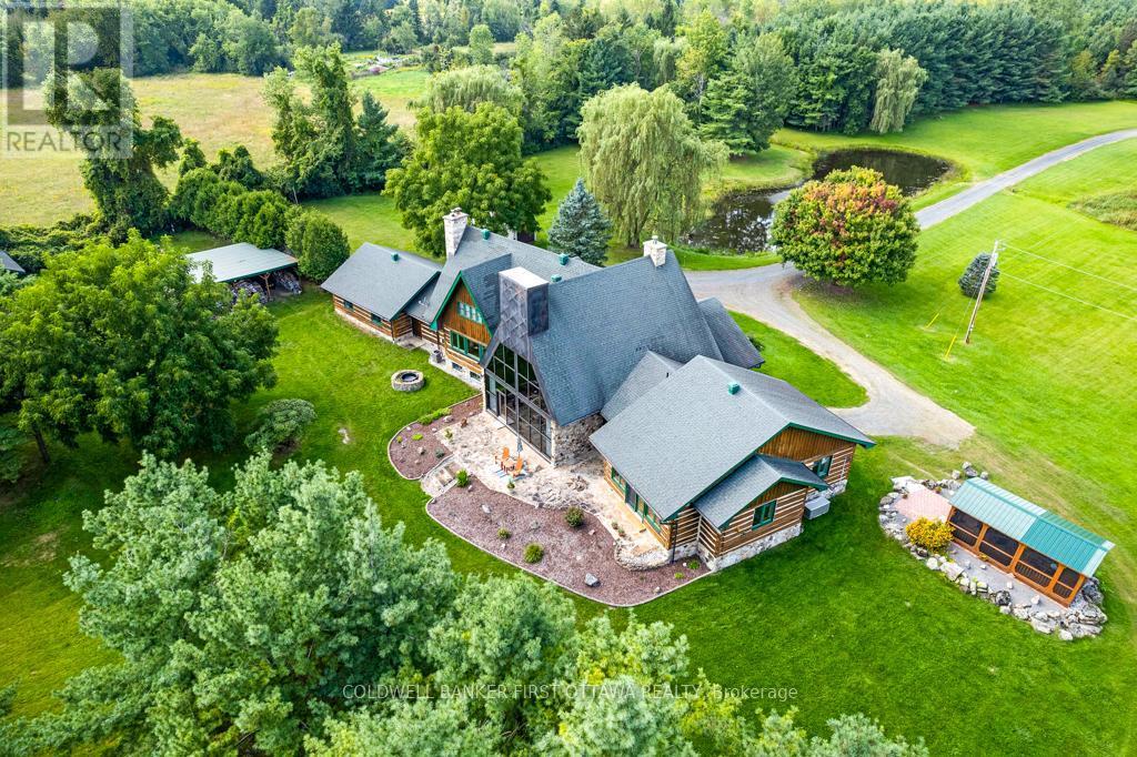 Grand 3757sf home & attached heated double garage - 2499 Bathurst Concession 2 Road, Tay Valley, ON - Outdoor