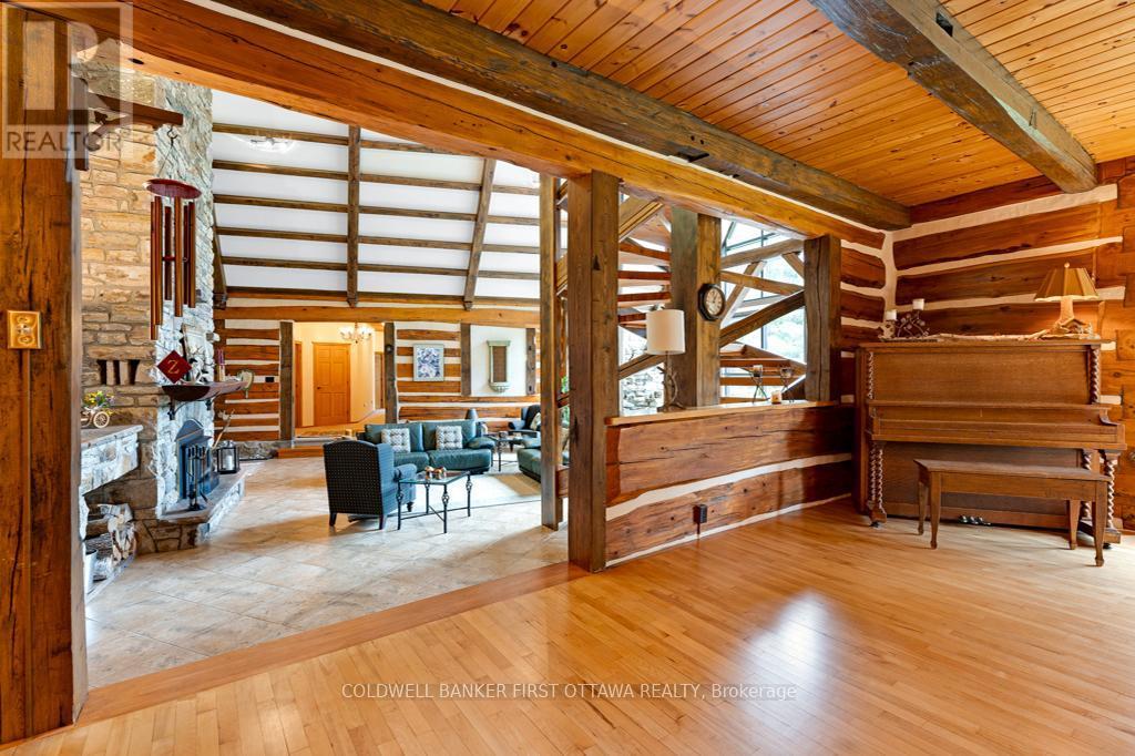 Wide opening to dining room & kitchen - 2499 Bathurst Concession 2 Road, Tay Valley, ON - Indoor Photo Showing Other Room