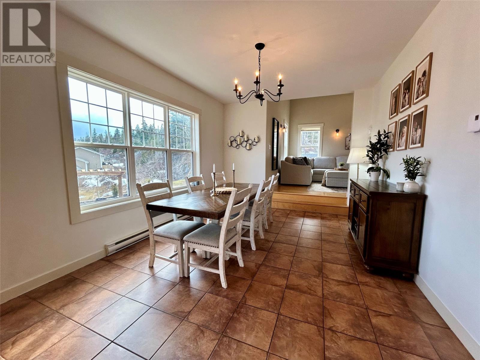 23 Hanlon Drive, Massey Drive, NL - Indoor Photo Showing Dining Room