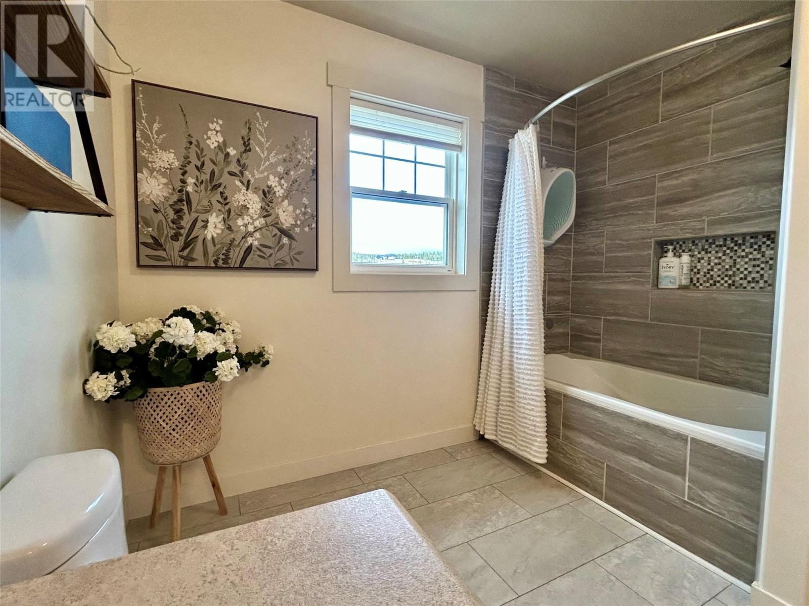 23 Hanlon Drive, Massey Drive, NL - Indoor Photo Showing Bathroom