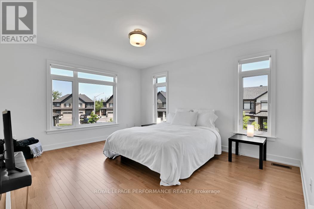 70 Nettle Crescent, Ottawa, ON - Indoor Photo Showing Bedroom