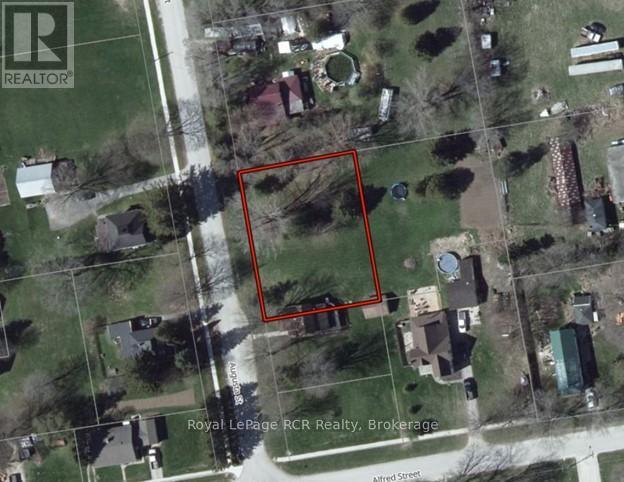 Approximate boundary - 324 Augusta Street, West Grey, ON