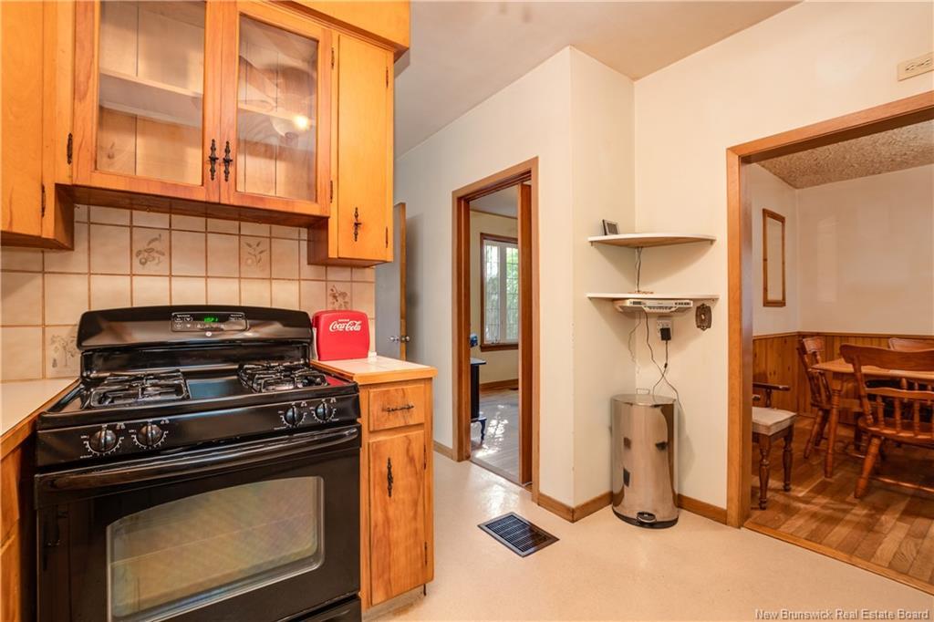 17-19 Academy, Hillsborough, NB