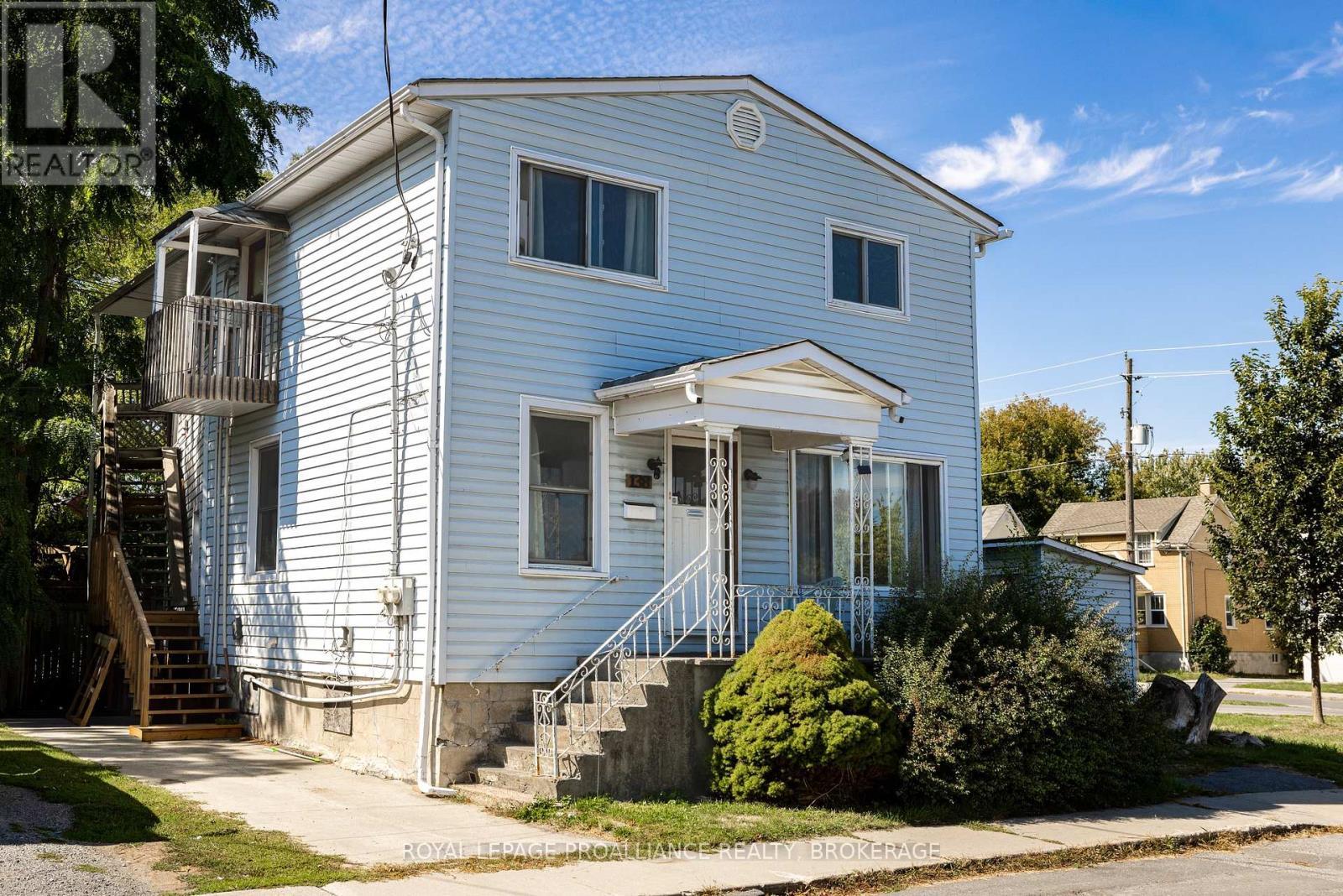 138 Chatham Street, Kingston (East Of Sir John A. Blvd), ON - Outdoor