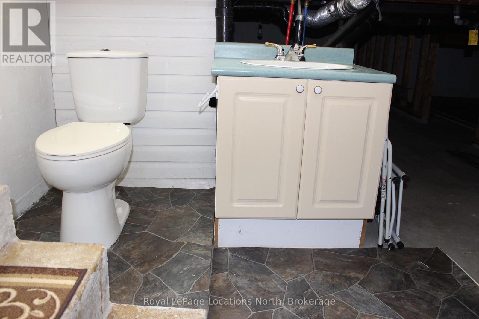 112 Smallman Drive, Wasaga Beach, ON - Indoor Photo Showing Bathroom