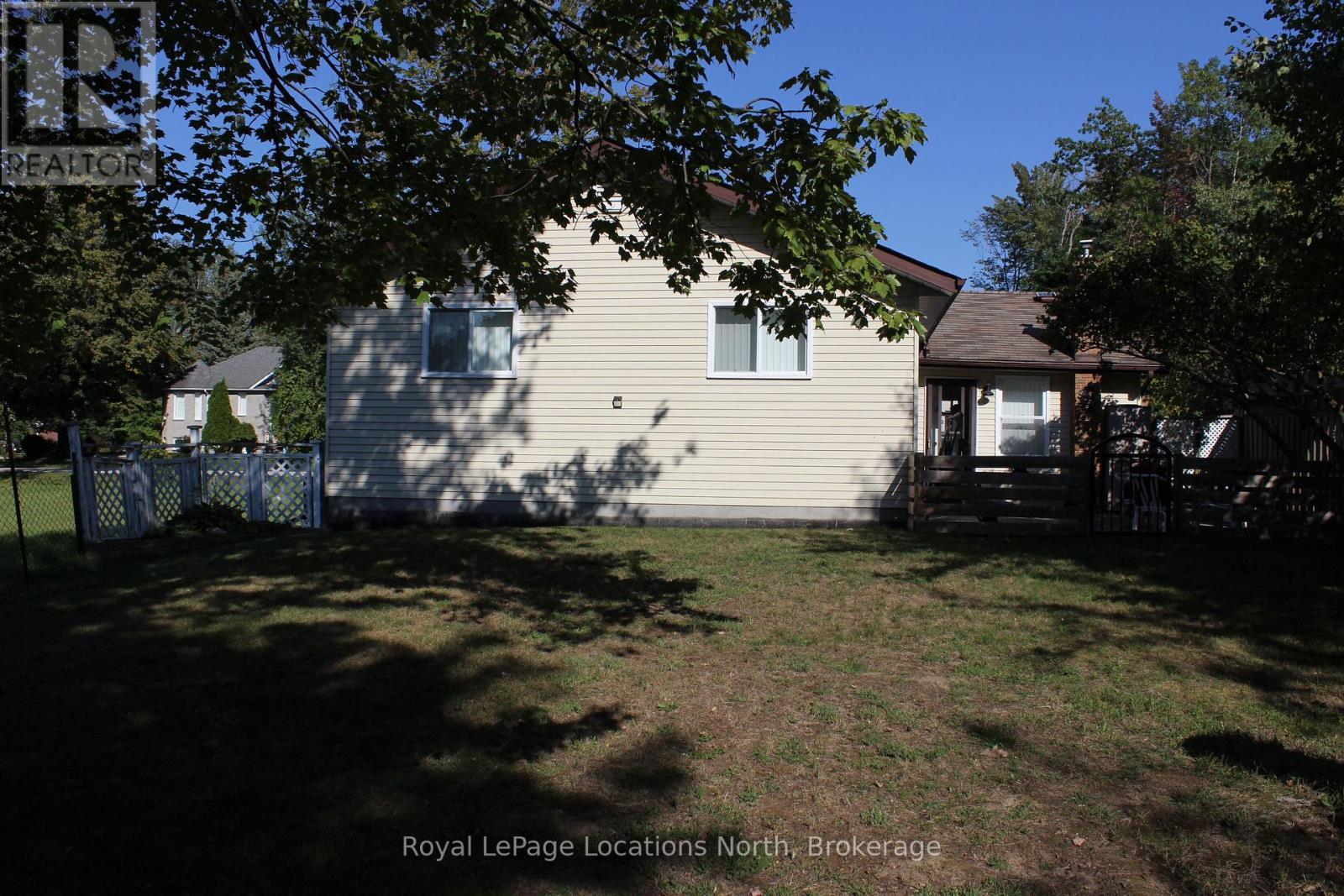 112 Smallman Drive, Wasaga Beach, ON - Outdoor