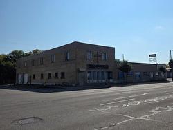 448 May St. N. Thunder Bay, ON P7C 3R5