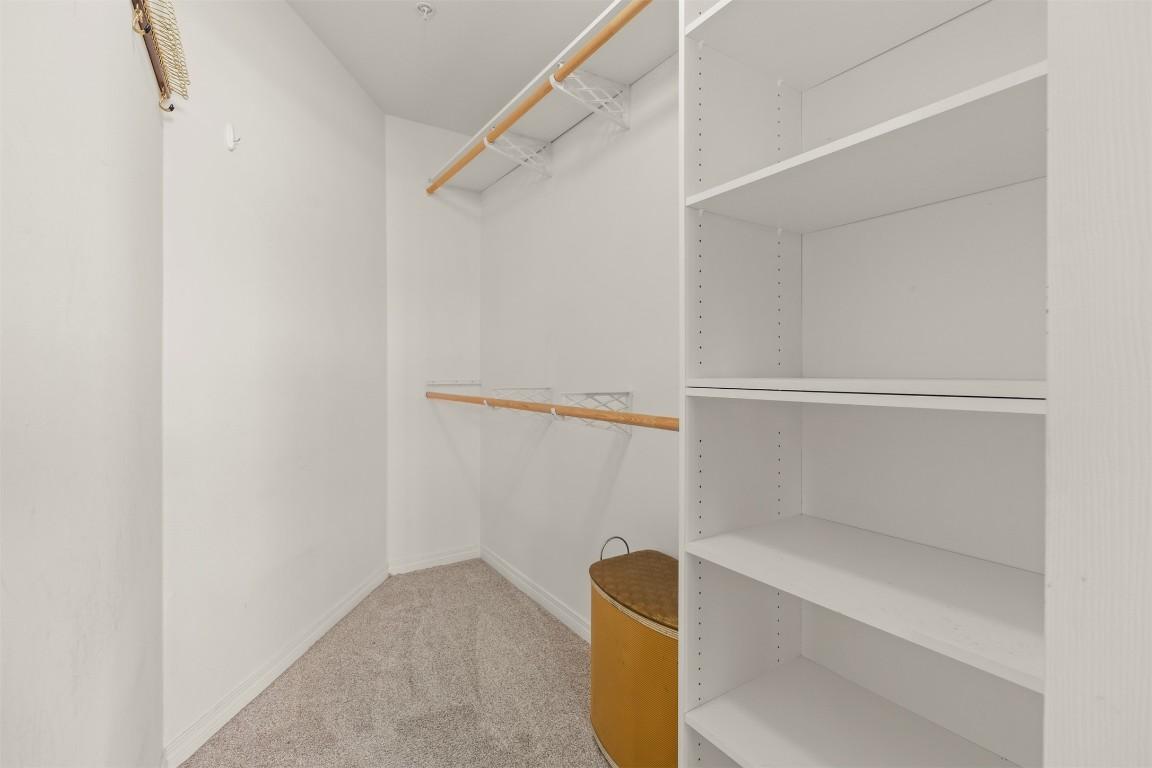 202-3806 35 Avenue, Vernon, BC - Indoor With Storage