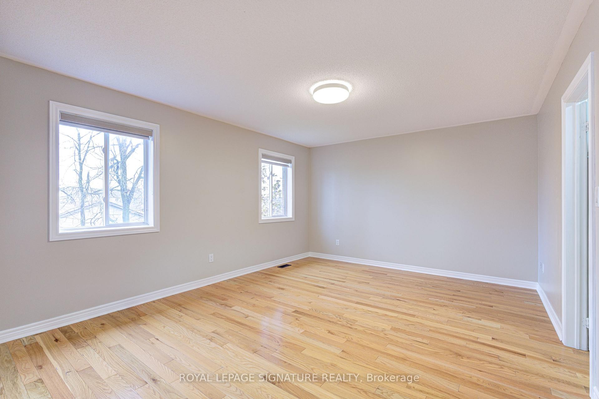 47 Lake Crescent, Barrie, ON - Indoor Photo Showing Other Room