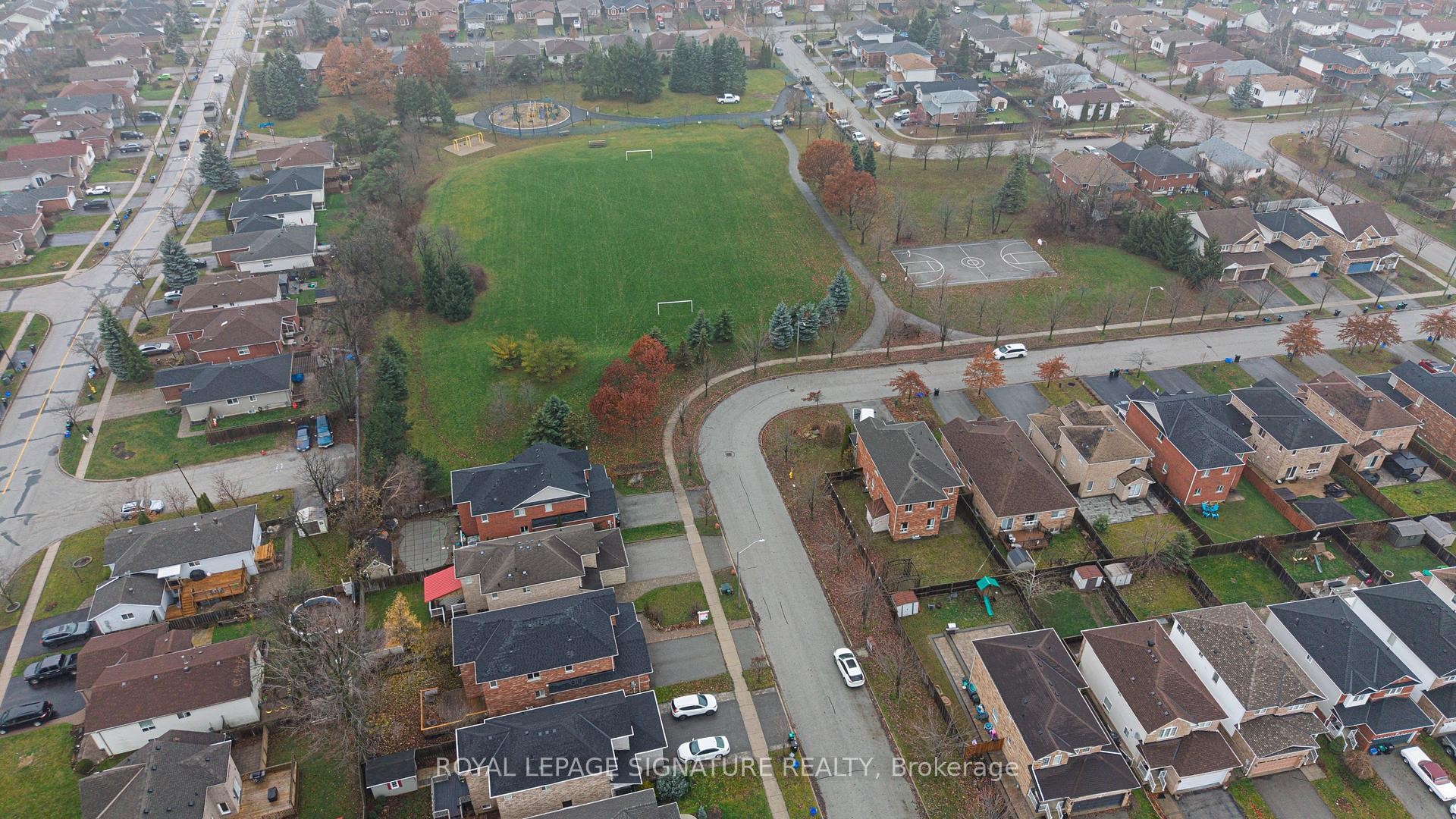 47 Lake Crescent, Barrie, ON - With View