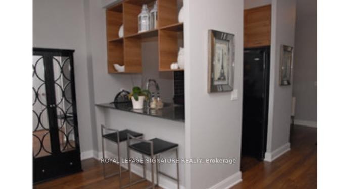 321-135 Village Green Square, Toronto, ON - Indoor Photo Showing Other Room