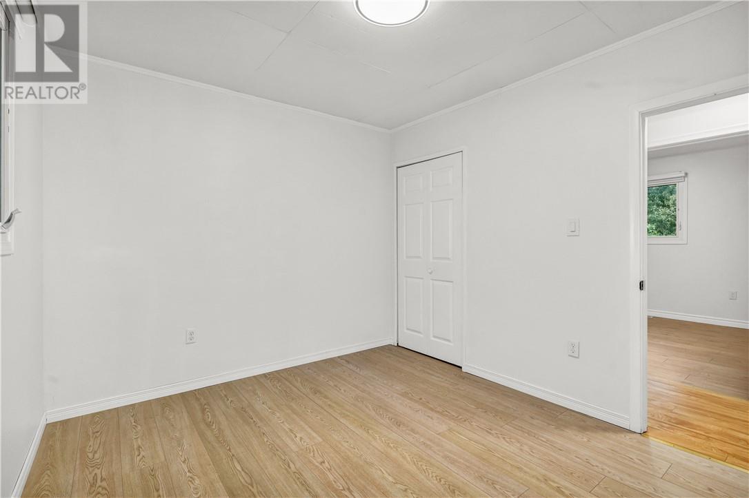 675 Brophy Street, Massey, ON - Indoor Photo Showing Other Room