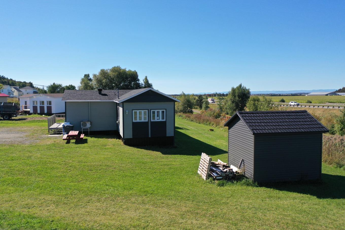 Aerial photo - 14 Place Drapeau, Saint-Philippe-De-Néri, QC - Outdoor