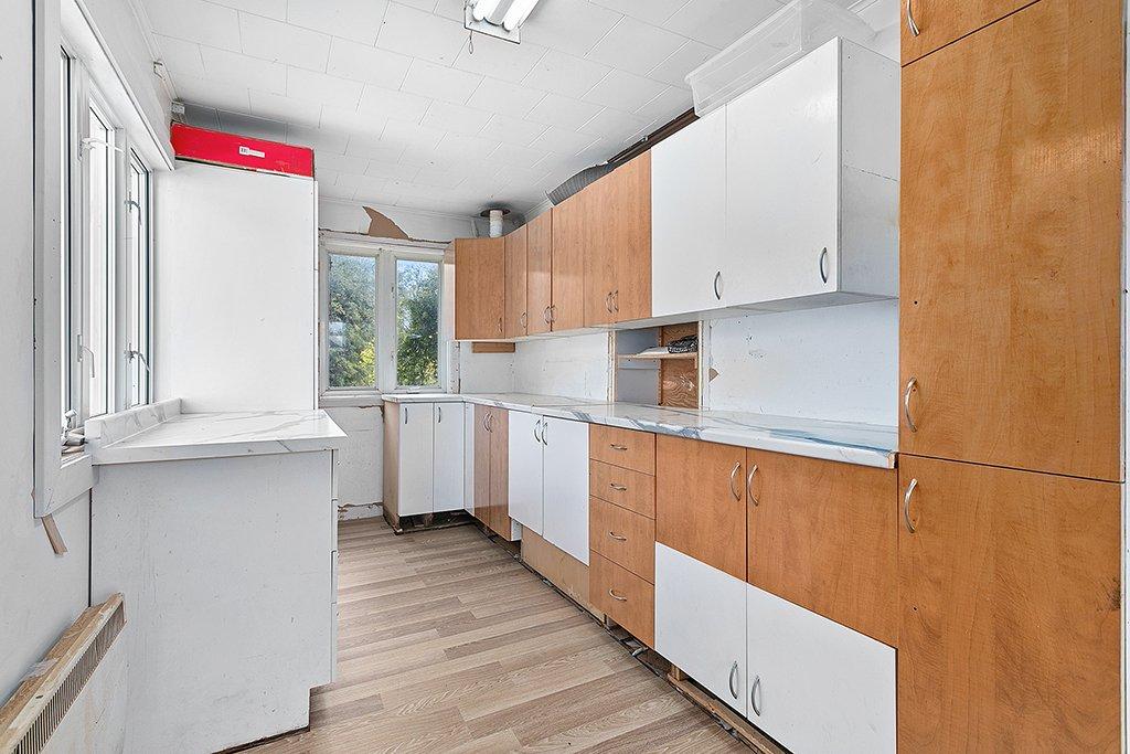 Rangement - 56 Ch. Sixth Line O., Bristol, QC