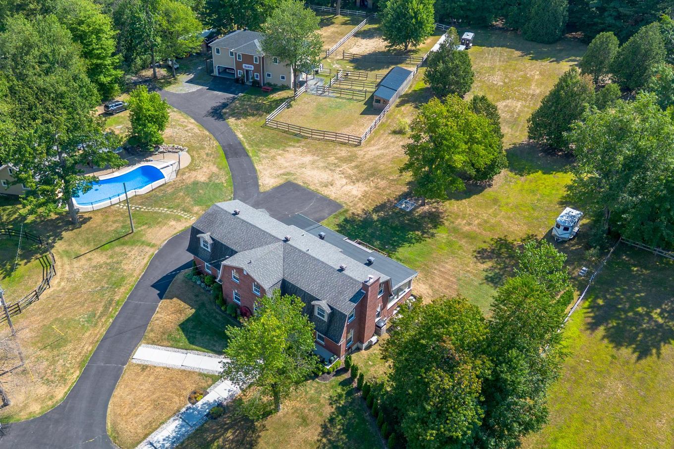 Aerial photo - 2890 Ch. Ste-Angélique, Saint-Lazare, QC