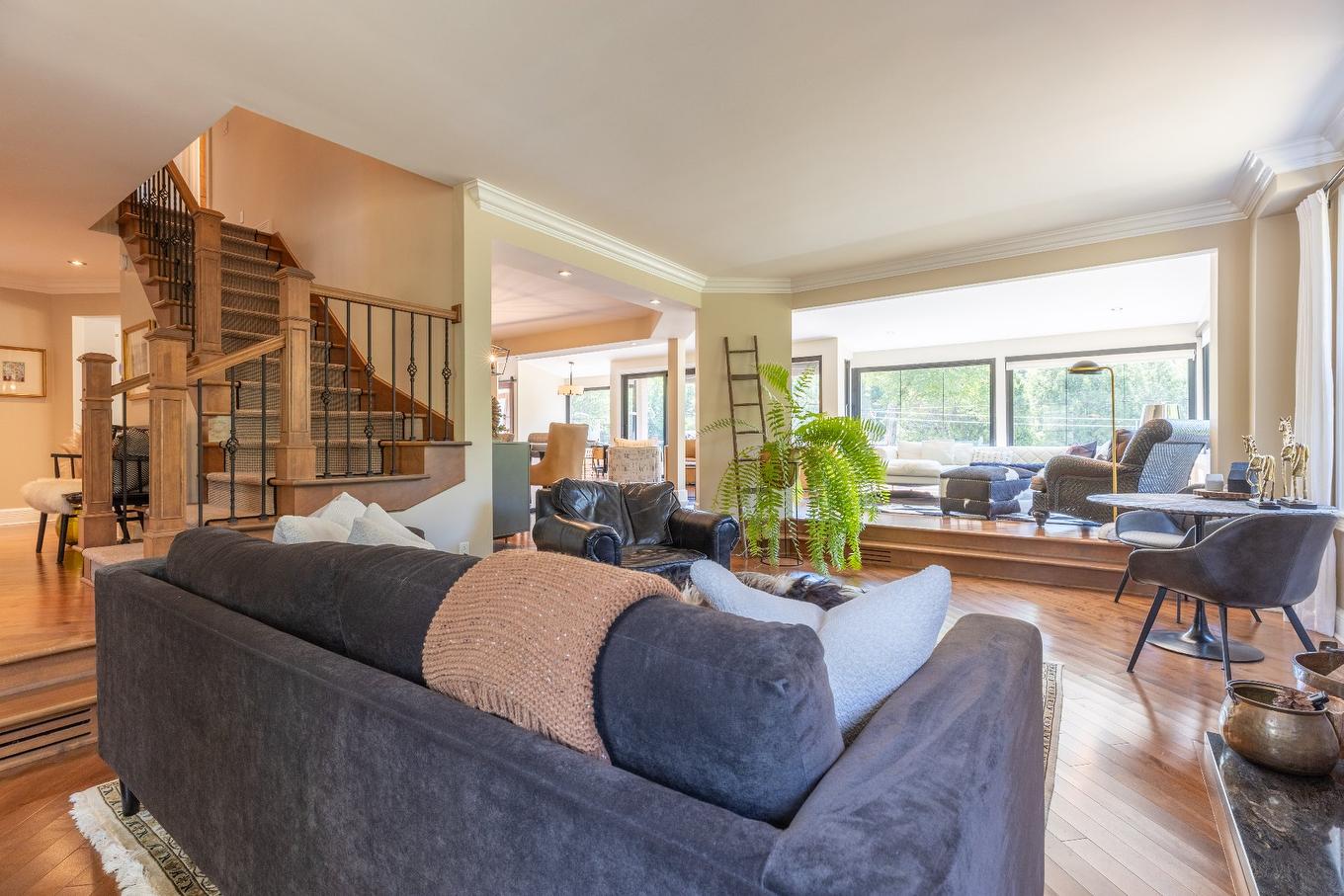 Living room - 2890 Ch. Ste-Angélique, Saint-Lazare, QC