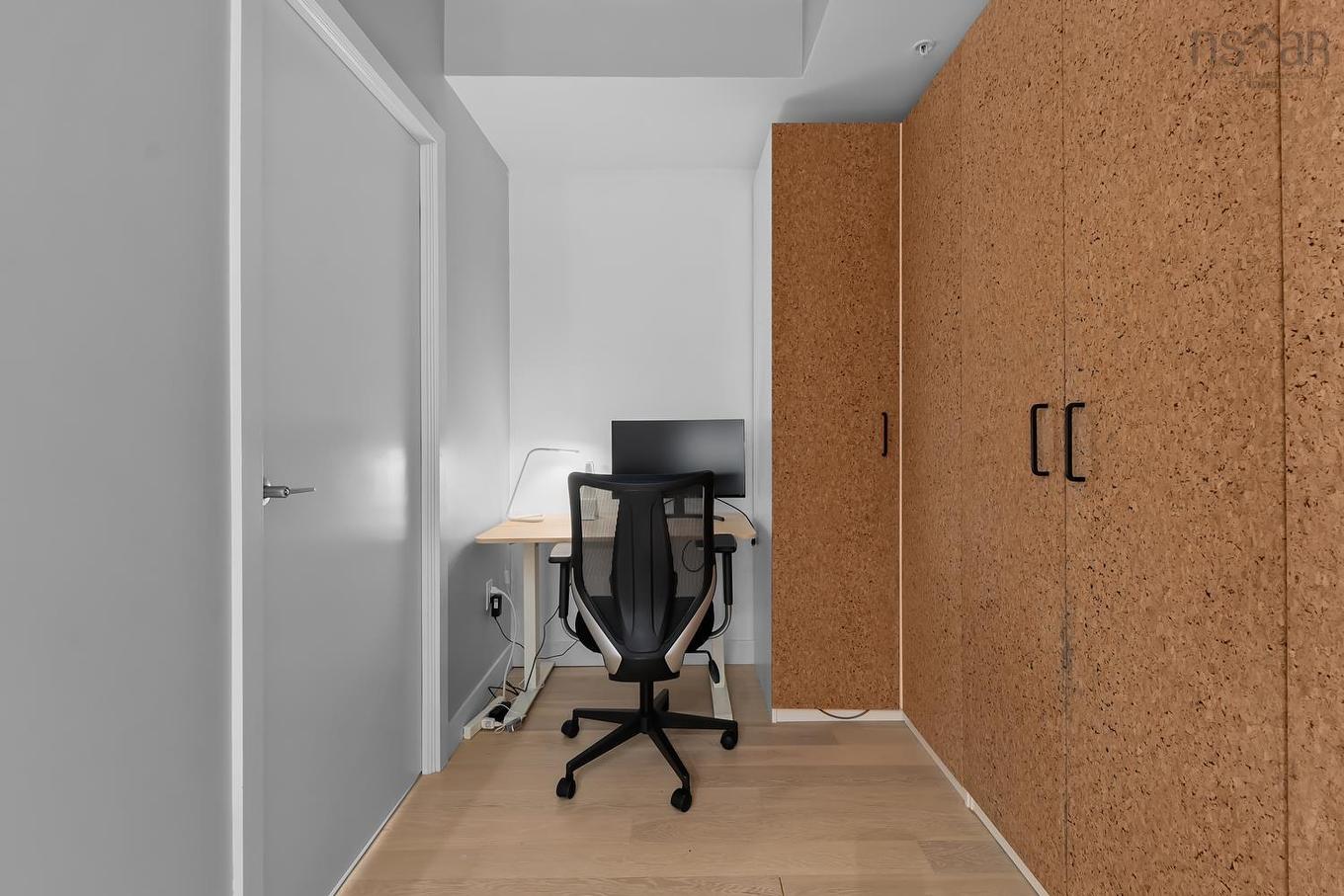 207 1048 Wellington St, Halifax, NS