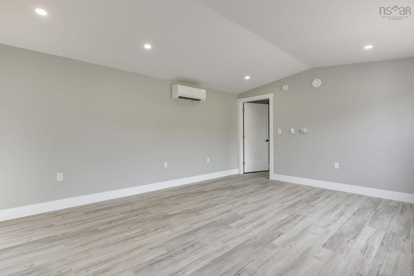 4668 Highway 1, Three Mile Plains, NS