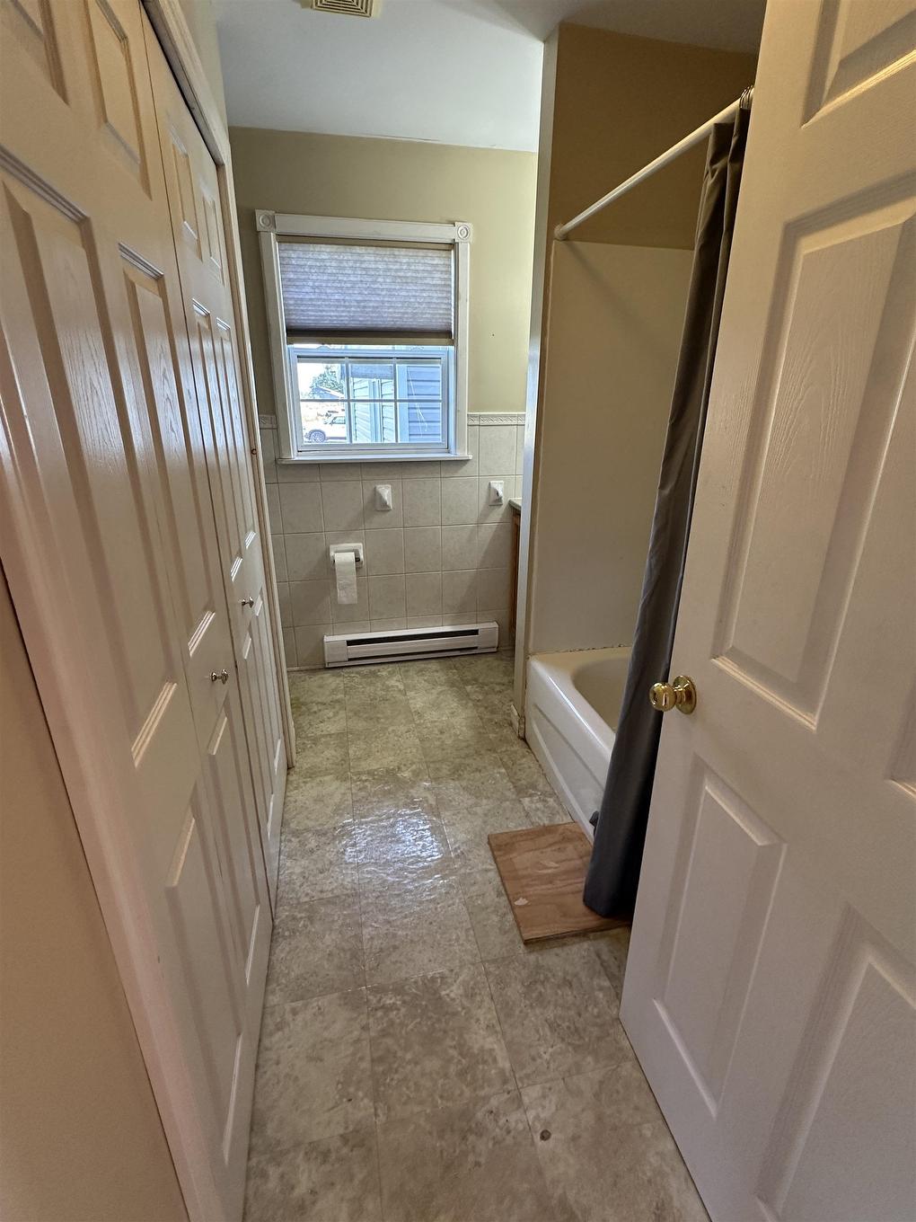 10 Sunset Road, Hebron, PE