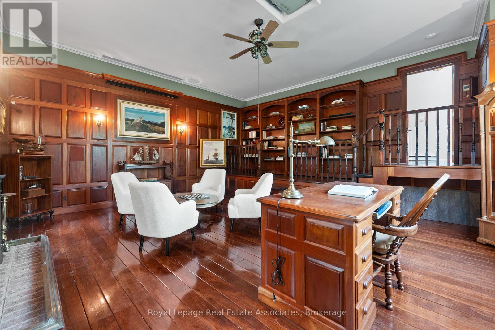 15633 Kennedy Road, Caledon, ON - Indoor Photo Showing Dining Room