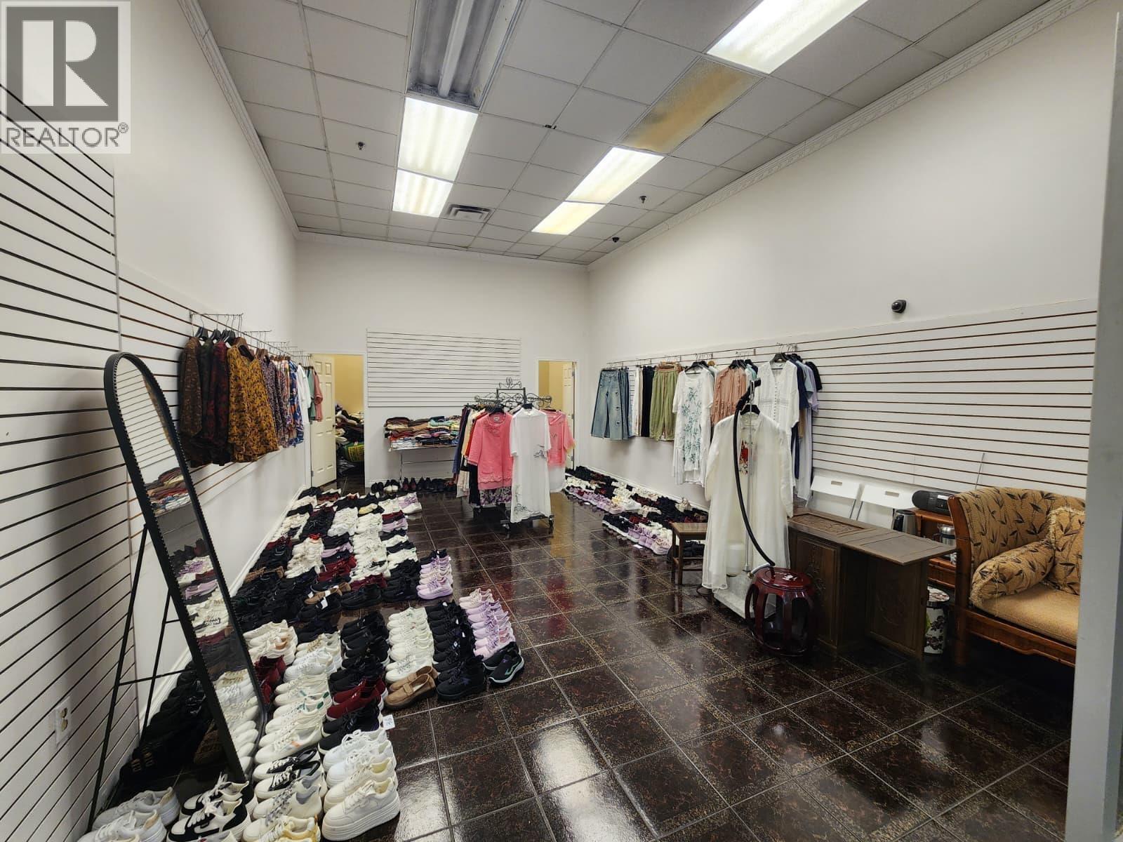 1280 4380 No. 3 Road, Richmond, BC