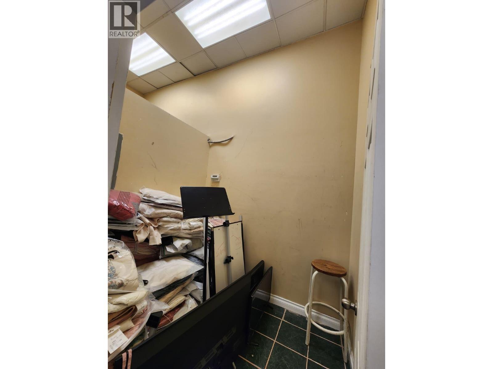 1280 4380 No. 3 Road, Richmond, BC