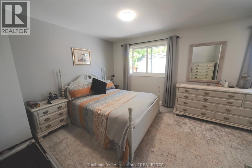 161 Queen Street, Highgate, ON - Indoor Photo Showing Bedroom