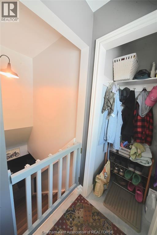 161 Queen Street, Highgate, ON - Indoor Photo Showing Other Room