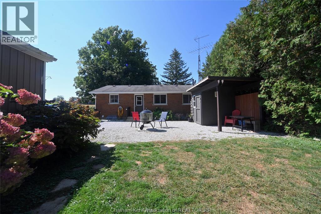 161 Queen Street, Highgate, ON - Outdoor With Deck Patio Veranda