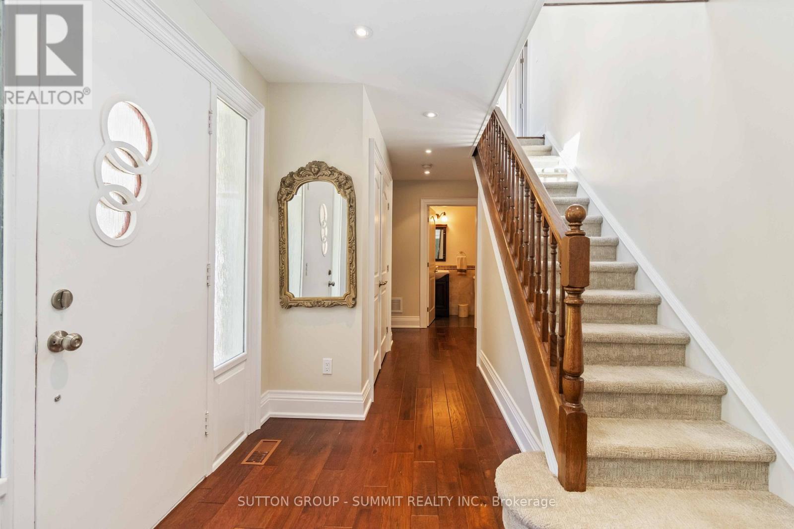 353 Queen Street S, Mississauga, ON - Indoor Photo Showing Other Room