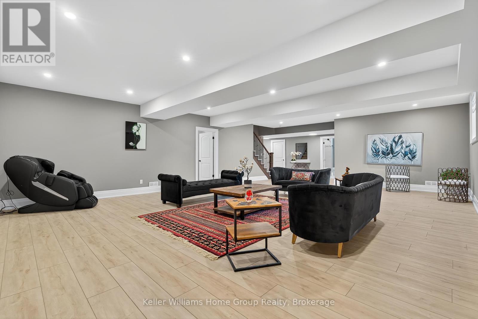 4659 Lobsinger Line, Wellesley, ON - Indoor